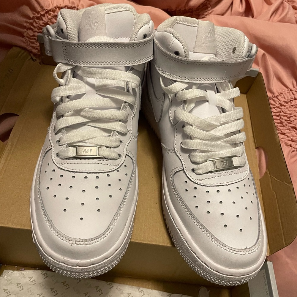 Air Force 1 MID